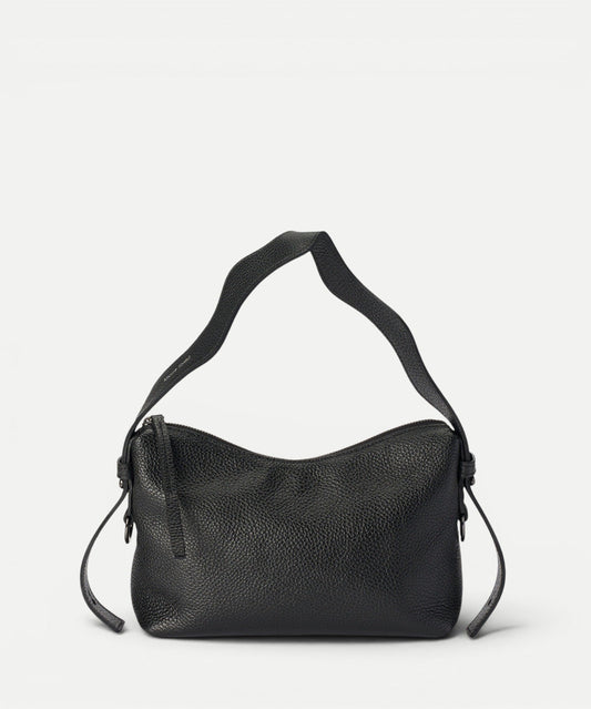 N.05 Black