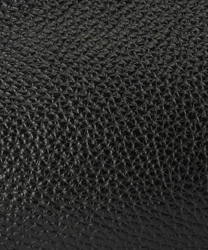 N.05 Black