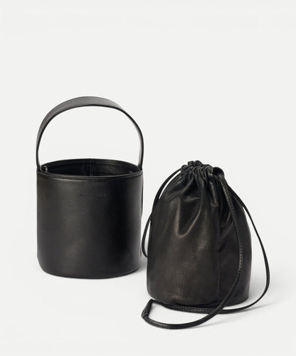 B.08 Black