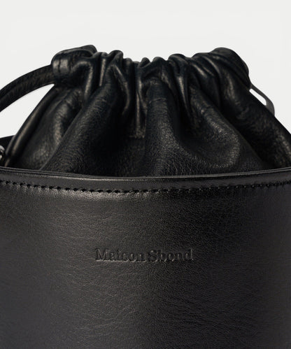 B.08 Black